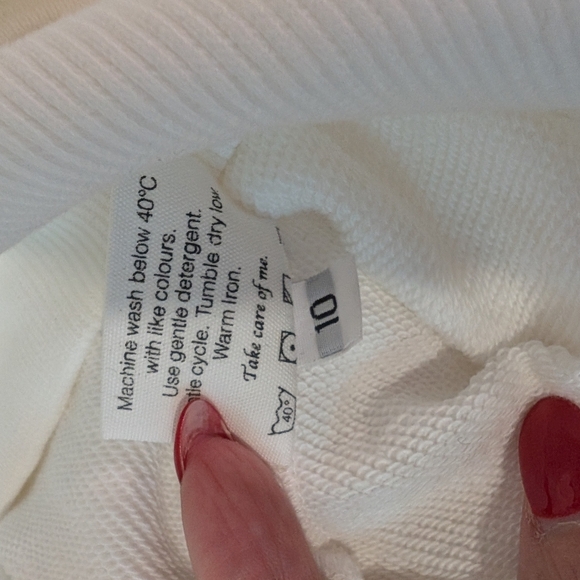 My mum made it white organic cotton sweatshirt in sz. Sm - Picture 6 of 9